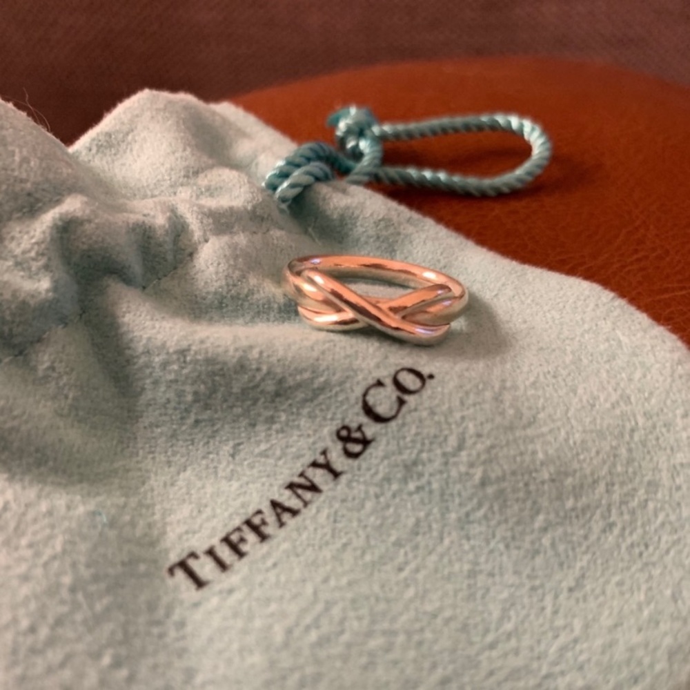 Tiffany infinity ring